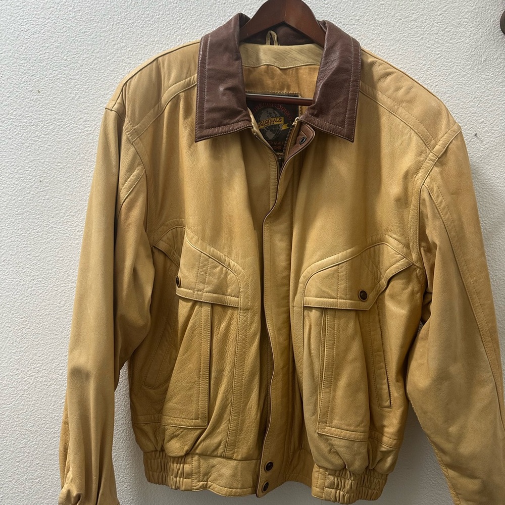 Wilson’s XL Tall Adventure Bound Men’s Tan Brown Leather Bomber Jacket Aviator
